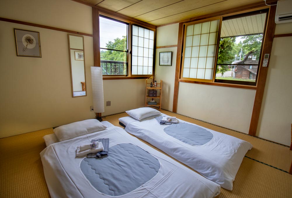 Japanese Room / 和室